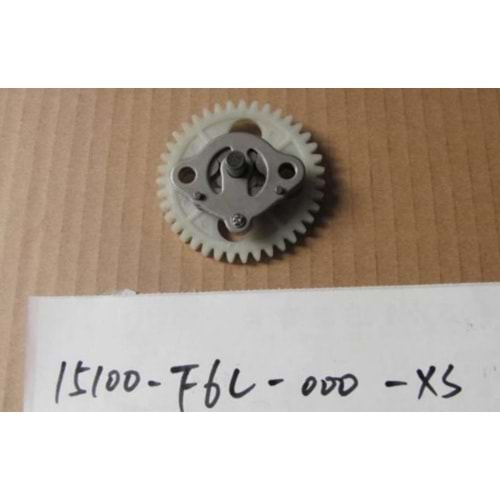 SYM 15100-F6C-000-XS YAĞ POMPASI JET 14 125, FIDDLE 3 125